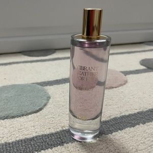 Zara - Vibrant Leather for Her